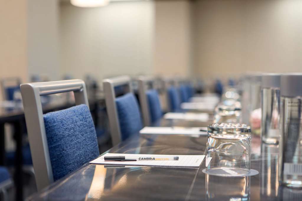 Hotel Centro Sonoma Wine Country, Tapestry Collection Hilton Rohnert Park Facilidades foto